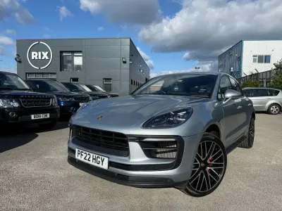 Usado Porsche Macan 380 CV (279 kW) 2022 Plateado SUV