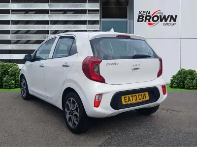 Used Kia Picanto 2023 White Hatchback