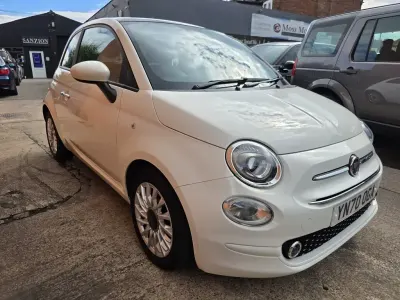 Usado Fiat 500 Lounge 70 HP (51 kW) 2020 Branco Citadino