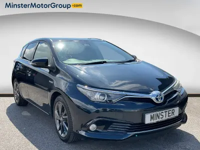 Used Toyota Auris Hybrid
