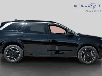 Used Peugeot 5008 GT 152 kW (207 HP) 2025 Black SUV