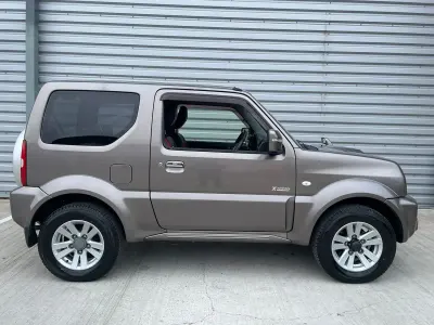 Used Suzuki Jimny SZ4 85 HP (62 kW) 2014 Grey SUV