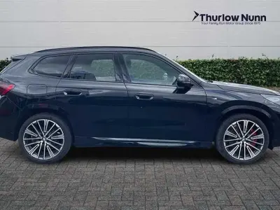 Begagnad BMW X1 M Sport 218 HK (160 kW) 2025 Svart SUV