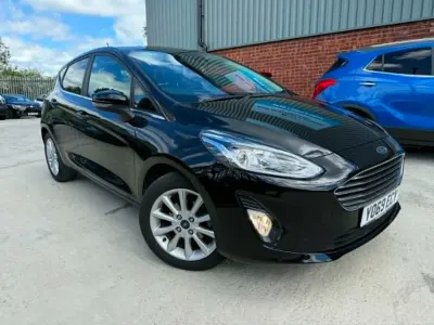Used Ford Fiesta Titanium 100 HP (73 kW) 2020 Black Hatchback
