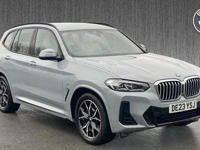 Begagnad BMW X3 M Sport 187 HK (137 kW) 2023 Grå SUV