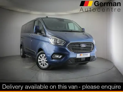 Used Ford Tourneo Custom Zetec 2022 Blue Van
