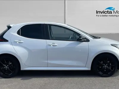 Used Mazda 2 Homura-Line 116 HP (85 kW) 2026 White Hatchback