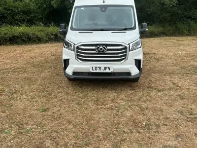 Used Maxus V90 163 HP (119 kW) 2021 Silver Van