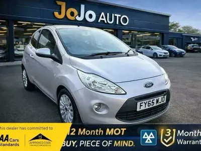 Używany Ford Ka Zetec 69 KM (50 kW) 2015 Srebrny Hatchback