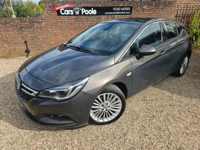 Used Vauxhall Astra Elite 136 HP (100 kW) 2016 Grey Hatchback