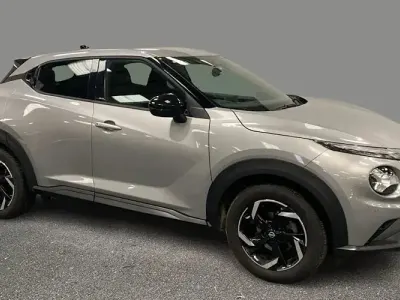 Used Nissan Juke N-Connecta 114 HP (83 kW) 2023 Silver SUV