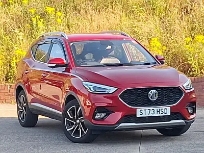 Used MG ZS Exclusive 111 HP (81 kW) 2023 Red SUV