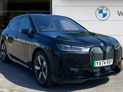 Usado BMW iX M Sport 384 kW (523 HP) 2024 Preto SUV
