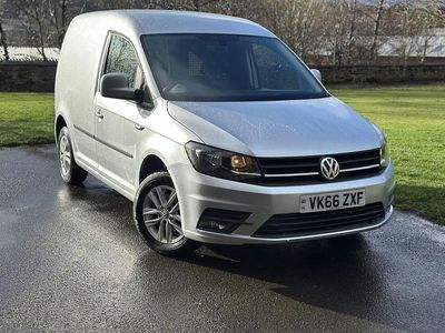 Used VW Caddy Highline 102 HP (75 kW) 2016 Silver MPV