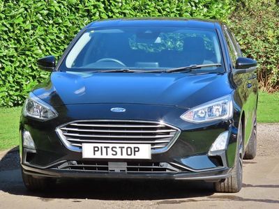 Black Used 2019 Ford Focus Zetec Hatchback | £9,400 (Fair price)
