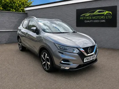 Used Nissan Qashqai Tekna 130 HP (95 kW) 2018 Grey SUV