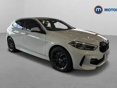 Used BMW 118 M Sport 136 HP (100 kW) 2023 White Hatchback