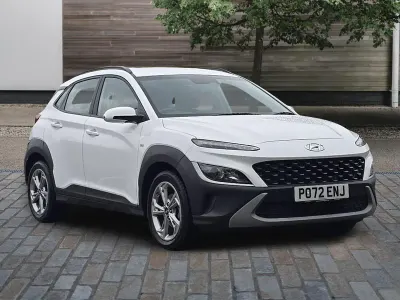 Gebraucht Hyundai Kona SE 120 PS (88 kW) 2022 Weiß SUV