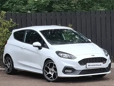 Used Ford Fiesta ST 200 HP (147 kW) 2021 White Hatchback