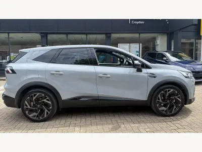 Used Renault Symbioz Iconic Esprit Alpine 143 HP (105 kW) 2025 Grey  SUV