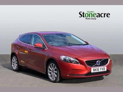 Used Volvo V40 SE Lux 152 HP (111 kW) 2016 Red Hatchback