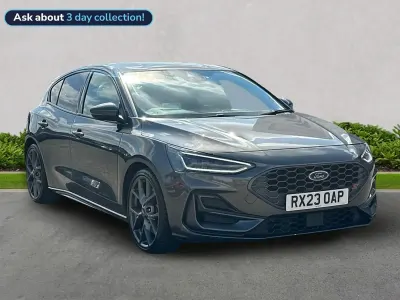 Używany Ford Focus ST 280 KM (205 kW) 2023 Szary Hatchback