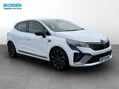 White Used 2024 Renault Clio V Esprit Alpine Hatchback | £15,691 (Fair price)
