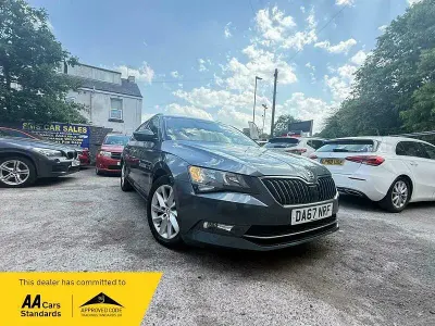 Usado Skoda Superb SE Technology 190 HP (139 kW) 2017 Cinzento Carrinha