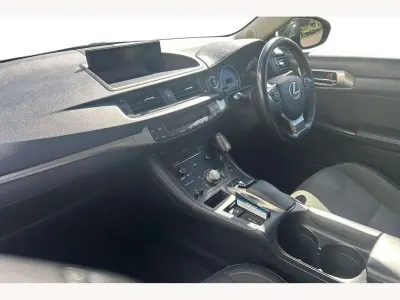 Used Lexus CT200h 136 HP (100 kW) 2019 Black Hatchback