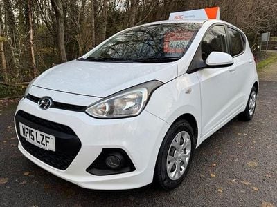 White Used 2015 Hyundai i10 SE Hatchback | £4,695 (Fair price)