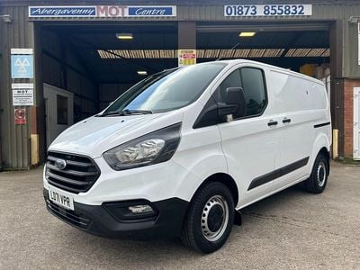 Used Ford Transit Custom 105 HP (77 kW) 2022 White Van