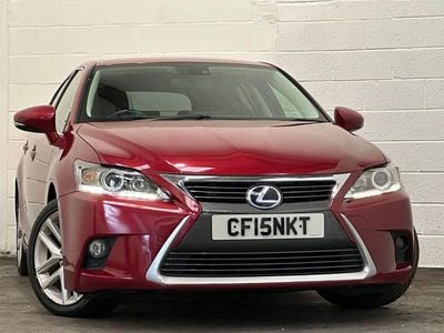Lexus CT200h