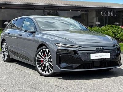Grey Used 2025 Audi e-tron Performance SUV | £49,950 (Super price)
