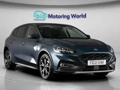 Used Ford Focus Active X 120 HP (88 kW) 2021 Blue Hatchback