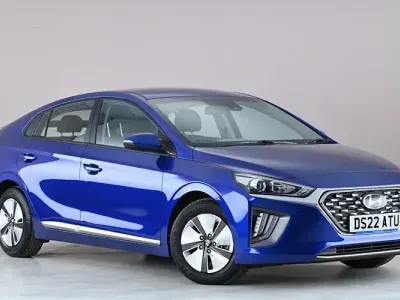 Used Hyundai Ioniq Premium SE 141 HP (103 kW) 2022 Blue Hatchback
