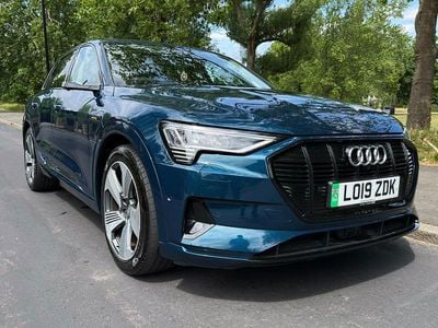 Used Audi e-tron Comfort 300 kW (408 HP) 2019 Blue SUV