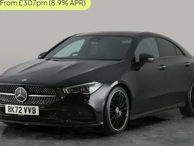 Begagnad Mercedes CLA180 AMG Line Premium Plus 136 HK (100 kW) 2022 Svart Sedan