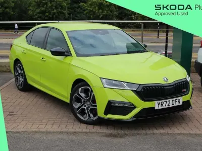Used Skoda Octavia vRS 245 HP (180 kW) 2022 Hyper green Hatchback