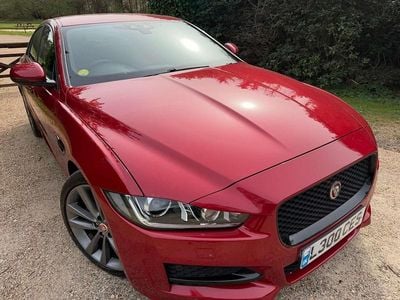 Used Jaguar XE R-Sport 2018 Red Sedan
