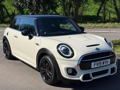 Used Mini Cooper S Hatch 2019 White Hatchback
