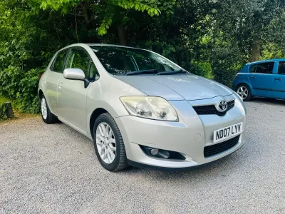 Used Toyota Auris