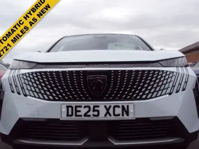 Used Peugeot 3008 GTi 136 HP (100 kW) 2025 White SUV