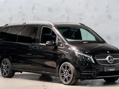 Używany Mercedes V300 AMG line 237 KM (174 kW) 2022 Czarny Minivan