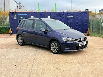 Used VW Golf VII SE 110 HP (80 kW) 2015