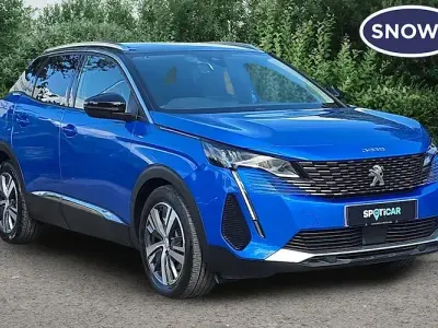 Used Peugeot 3008 Allure+ 226 HP (166 kW) 2022 Blue SUV