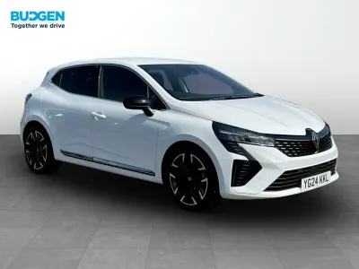 Used Renault Clio Techno 90 HP (66 kW) 2024 White Hatchback