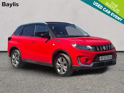 Gebraucht Suzuki Vitara SZ-T 129 PS (94 kW) 2023 Rot SUV