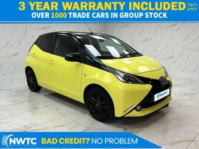 Used Toyota Aygo X-cite 68 HP (50 kW) 2017 Yellow Hatchback