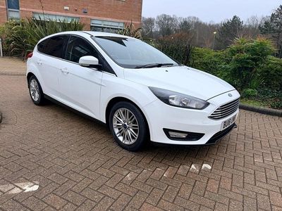 Used Ford Focus Zetec 2018 White Hatchback