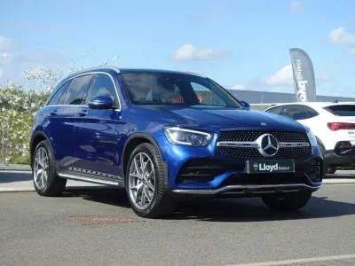 Used Mercedes GLC300 AMG Line Premium 245 HP (180 kW) 2020 Blue Estate